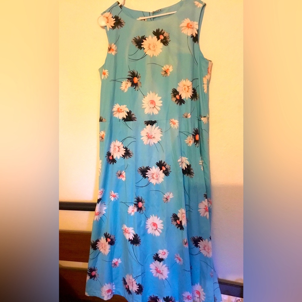 Anne Klein sleeveless maxi dress